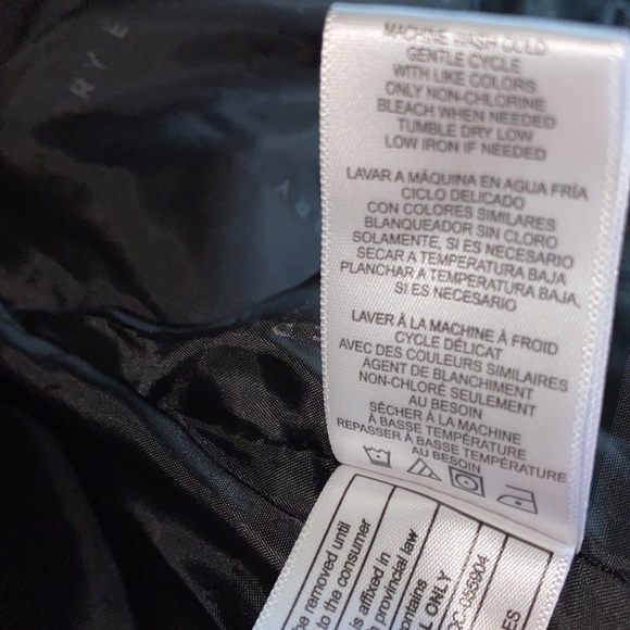 Perry Ellis - Picture 7 of 12